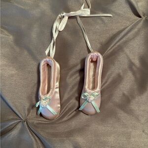 Ballet slippers ornament